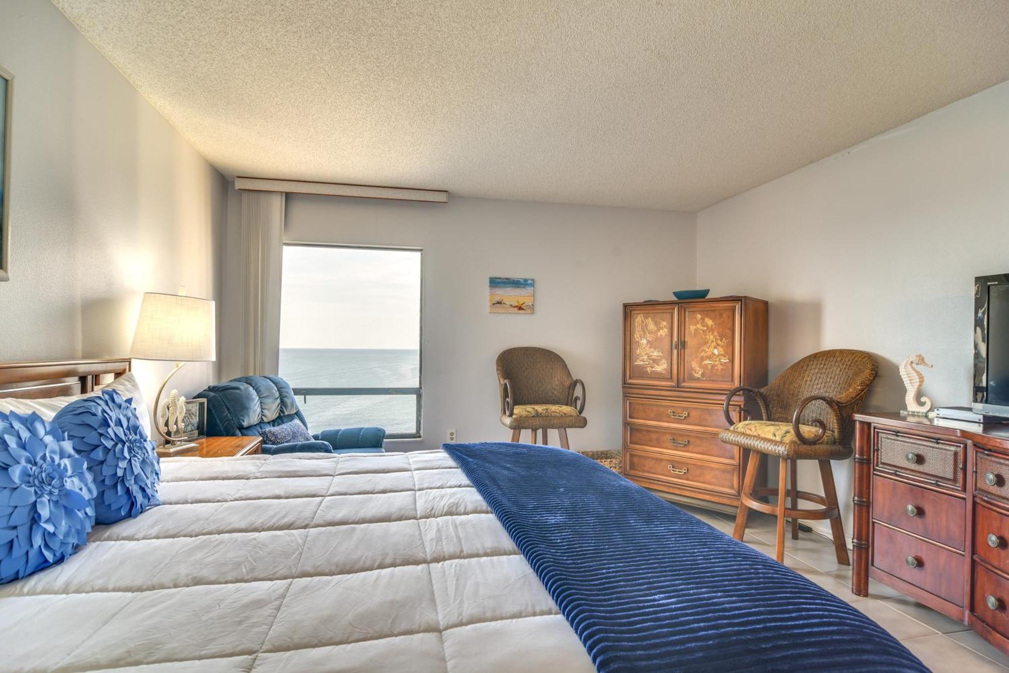 Oceanfront Condo With Balcony And Stunning Views! Clearwater Beach Kültér fotó